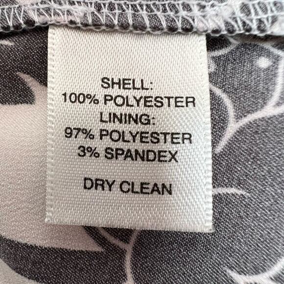 WHBM Shift Dress Floral Print in Black and White Size 6 - Picture 12 of 12